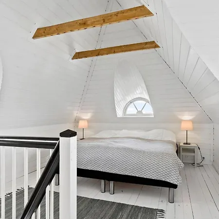 Semesterbostad Beautiful In With Kitchen Ringkøbing